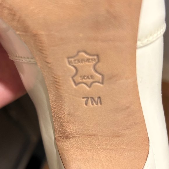 Tory Burch Georgina White Ankle Bootie - worn once - Picture 12 of 13